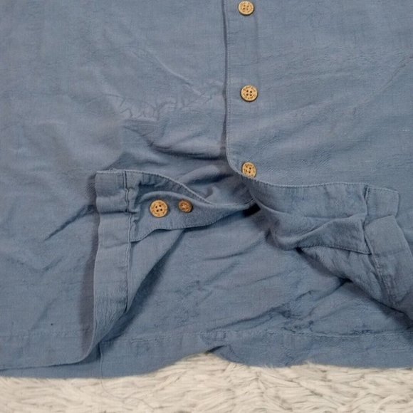 Batik Bay Mens Shirt Button Up Blue M Short Sleeve Pocket Silk Floral Hawaiian - Picture 5 of 9
